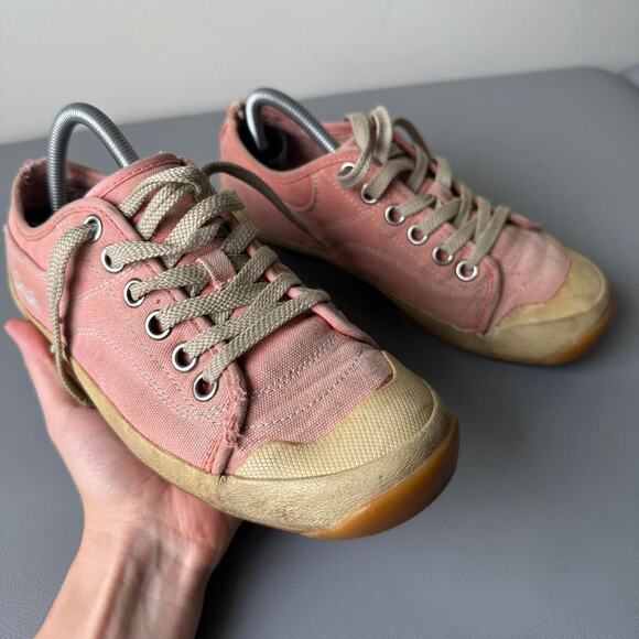 Vintage thrashed faded pink simple shoes - Picture 3 of 8